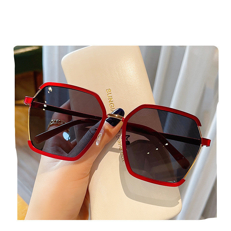 Ins Vintage Half-Frame Sunglasses Summer Oversize Metal Square Eyewear Uv400 Outdoor Sunscreen Women UV Protection Sunglasses